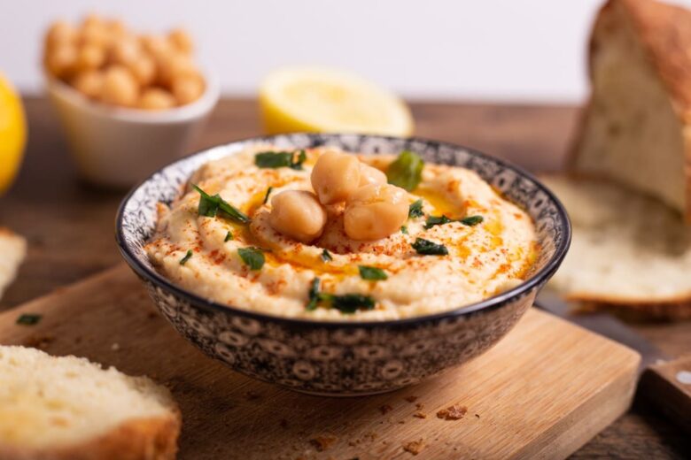 piatto di hummus