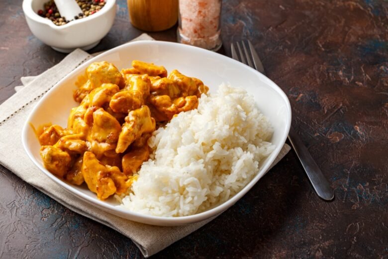 Riso basmati con pollo al latte di cocco e curry
