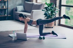 3 esercizi per i glutei: valorizziamo il lato B