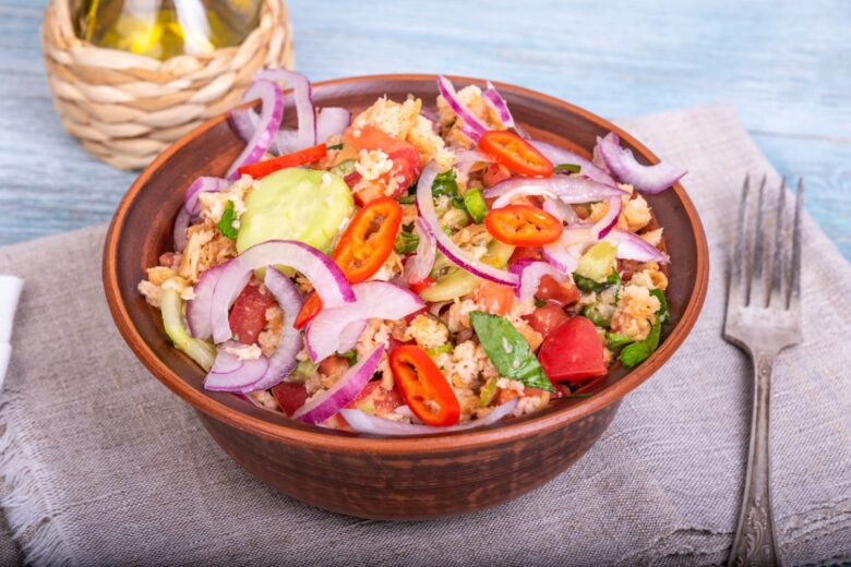Panzanella, la ricetta dalla tradizione contadina Toscana