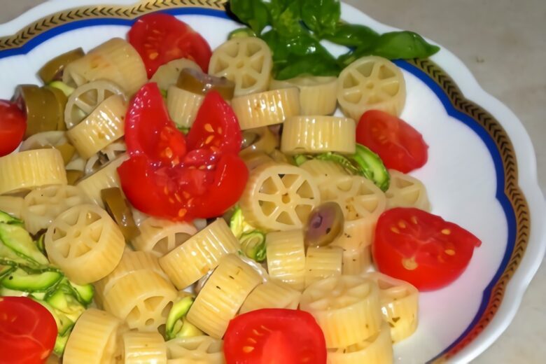 Ruote in insalata al tricolore