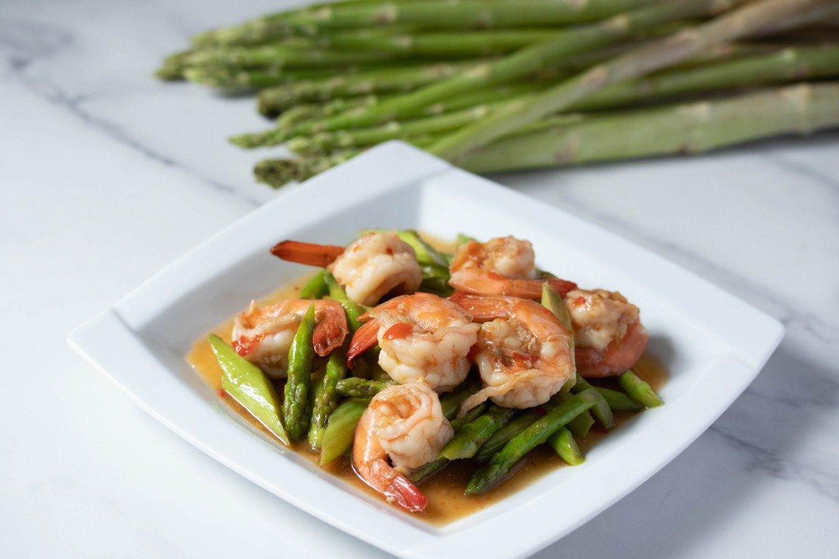 Insalata di asparagi bianchi e gamberoni