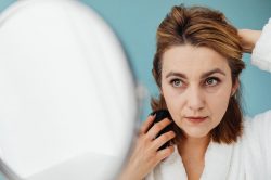 capelli-crespi-rimedi-naturali-e-fai-da-te