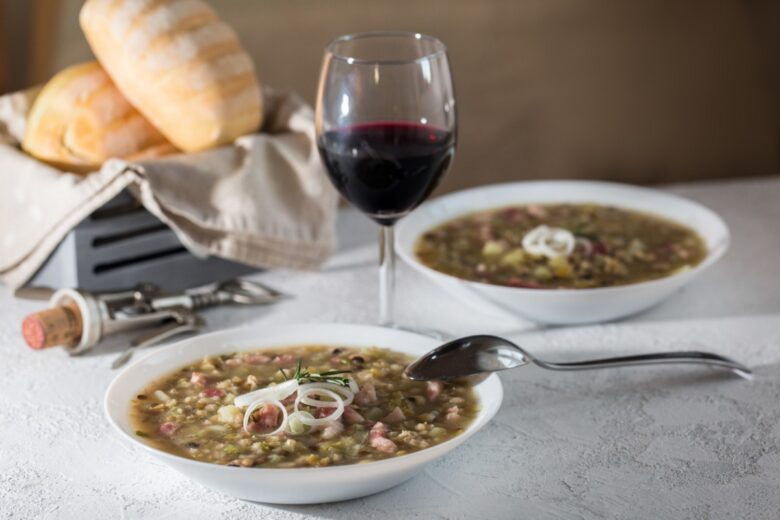 Zuppa di farro e fagioli