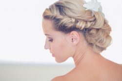 Sposa acconciature capelli medi