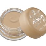 Essence fondotinta soft touch in mousse