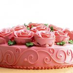 Torta a base unica con rose