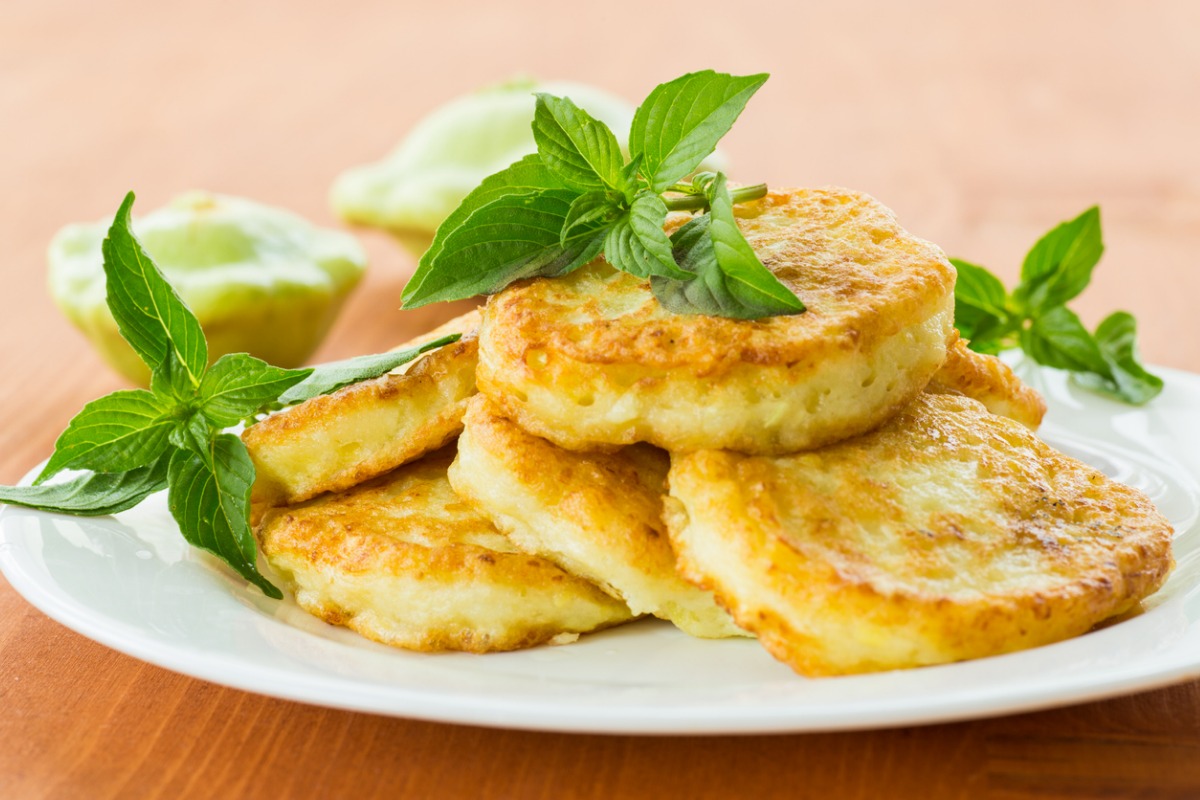 Zucchine pastellate con prosciutto e formaggio