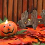 Decorazioni per la tavola della notte delle streghe