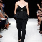 Linee fluttuanti Vera Wang spring/summer 2015