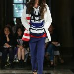Fay veste la sua donna sportiva ogni giorno della settimana