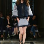 La donna Fay è sportiva h24