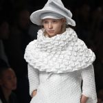 Issey Miyake ss 2015 Parigi Fashion Week