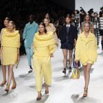 Issey Miyake ss 2015 Parigi Fashion Week