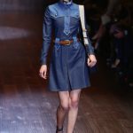 Abito in denim stile militare