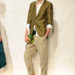 J. Crew, chino color cachi e giacca in lino
