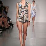 Gilet e shorts floreali