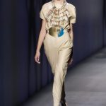 Tuta color crema