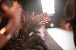 la sfilata S/S 2015 alla Milano Fashion Week