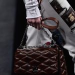 borsa Louis Vuitton, nuovo logo