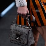 borsa Louis Vuitton, nuovo logo