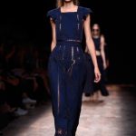 Abito blu navy traforato