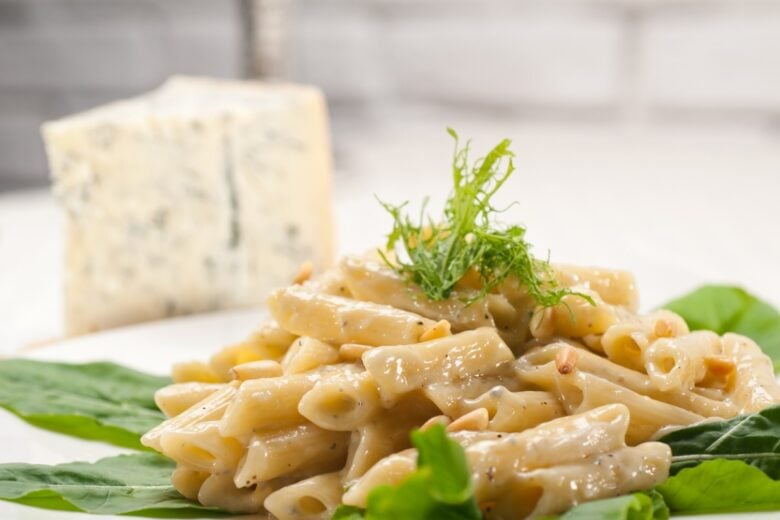 Pasta ai quattro formaggi