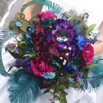 Bouquet gioiello di Ivyndell, via Etsy.