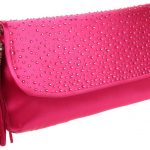 pink-clutch con punti luce e frangia
