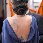 Quando Angelina è sui red carpet incanta il pubblico da qualunque lato la si guardi, pur con tutti i suoi tatuaggi