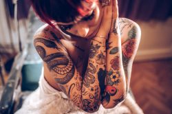 I tatuaggi di Angelina Jolie