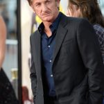 Sean Penn alla Premiere del film A Million Ways To Die In The West