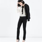 ZARA Pantalone nero e camicia con fiocco