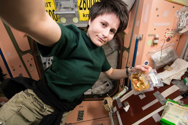 Una scuola tra le stelle con AstroSamantha
