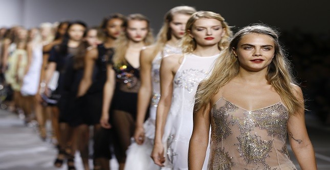 Topshop Unique: la collezione S/S 2015 alla London Fashion Week