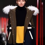 Giacca con cappuccio in pelliccia Eudon Choi