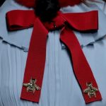 Gucci camicia con maxi collo e fiocco