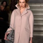 Maxi cappotto cipria Paul Costelloe