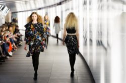 Sfilata Preen Londra 2015