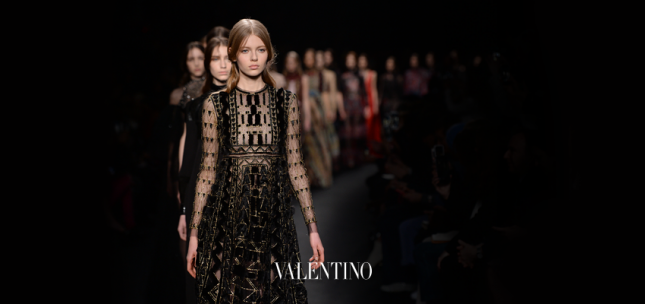 Valentino: la sfilata FW2015/2016 alla Paris Fashion Week