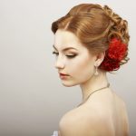 elegante raccolto stile spagnolo