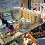 Olii pregiati, burri dalle proprietà cosmetiche potenti per le linee naturali presenti