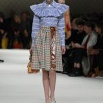 Miu Miu gonna e camicia con maxi collo