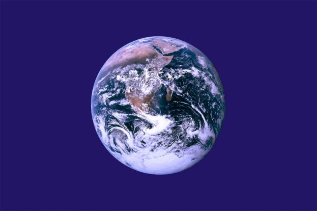 La bandiera "unofficial" dell'Earth Day di John McConnell