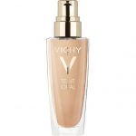 Per le pelli più sensibili e per un finish luminoso ideale è il fondotinta Vichy con SPF