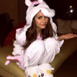 Nina Dobrev su Instagram
