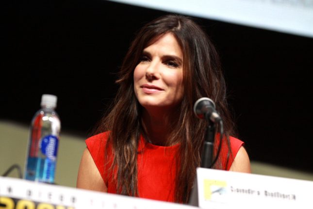 Sandra Bullock donna più bella del mondo
