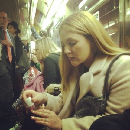 Le star amano truccarsi da sole: le foto dei loro make up