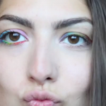 Un makeup colorato, . Ma questo nuovo trend può rivelarsi pericoloso per la salute sia della pelle che degli occhi.