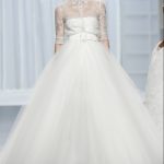 abito sposa rosa clara con gonna ampia in tulle